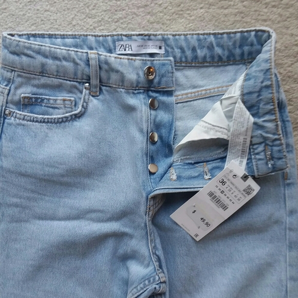 ZARA HIGH RISE STRAIGHT JEANS - NWT - Picture 4 of 7